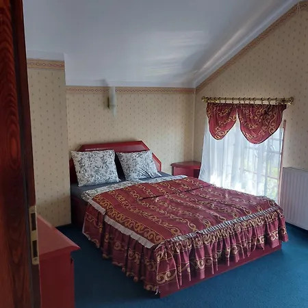Olenka 3*
